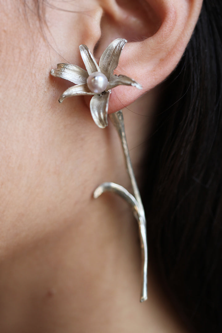 Hyacinth Pearl Earring MP